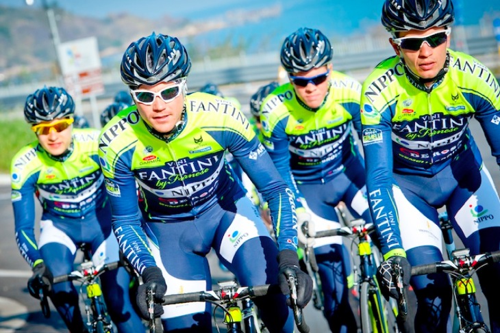 新着 イタリアのMSティナが日本上陸 ヴィーニファンティーニNIPPO ウェア